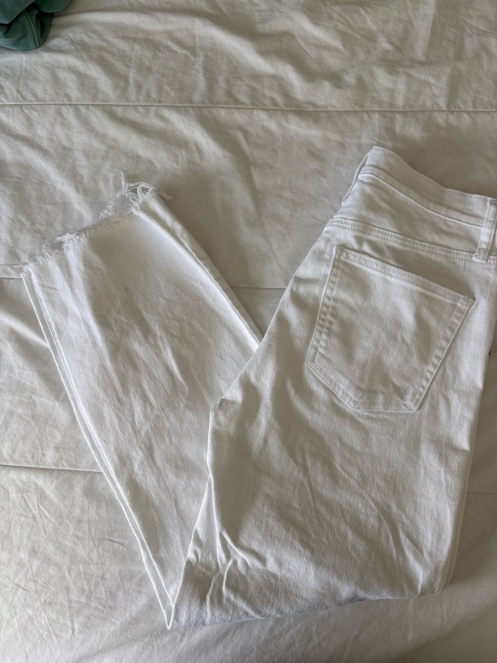 Silver Jeans Women’s Highly Desirable Straight Cropped Jeans - W28/L28 - Picture 2 of 3
